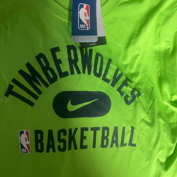 Nike Bright Green NBA T-Shirt - Picture 1 of 4